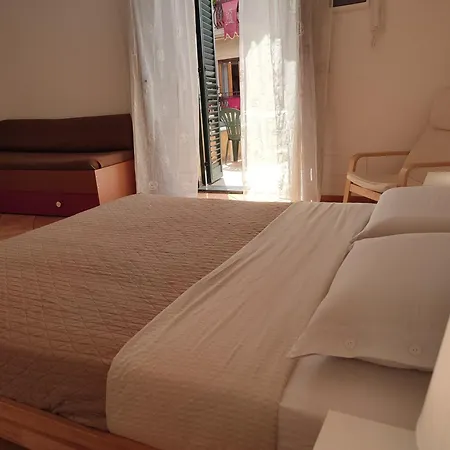 アパート Aci Sant'antonio